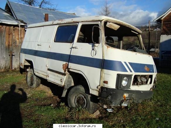 Prin Viseu, judetul MM - Caroseria era destul de buna, nu prea avea - Am vazut prin Romania