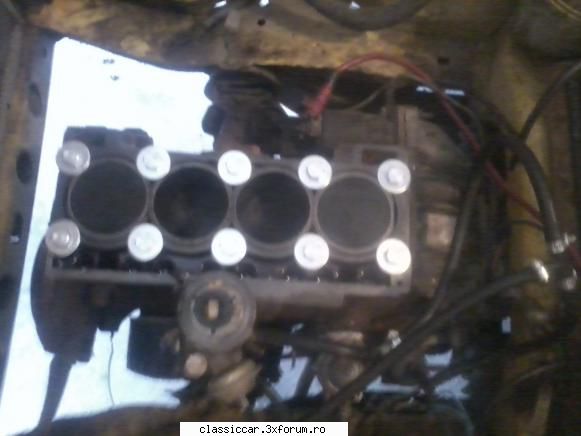Problema camasi Dacia - O simpla operatiune de schimbare a garniturii de - Coltul Tehnic