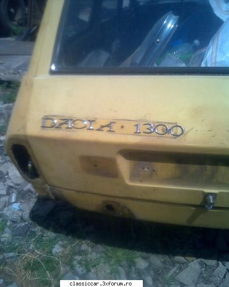 Probleme Dacia 1300 Break din ''75 - Am racait de mi-a venit rau- pe sub aripi, pe - Coltul Tehnic