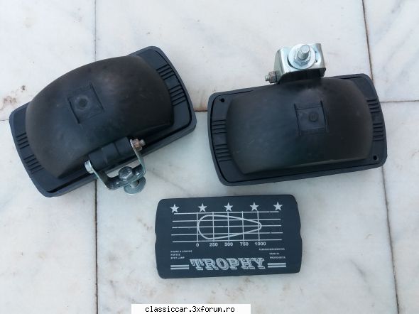 Proiectoare - Liviu-Florin - Vanzari  piese si accesorii