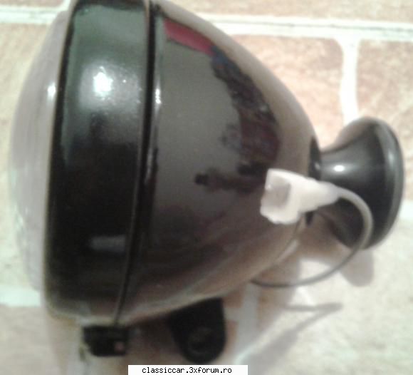 Proiectoare ELBA si stop spate ARO 10 - motu - Vanzari  piese si accesorii