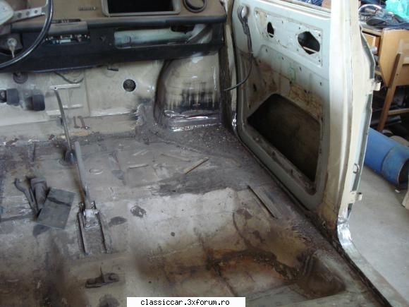 RENAULT 8 - si ultima pe azi m-am s�turat de ea ... :x :x :x - Reconditionari si Restaurari