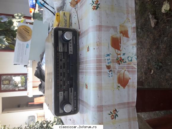 Radio Predeal - Vand un radio receptor auto Predeal produs de - Vanzari  piese si accesorii