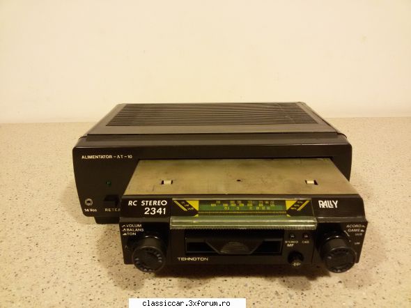 Radiocasetofon rom�nesc - caprigt - Vanzari  piese si accesorii