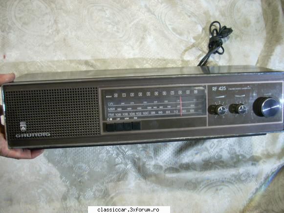 adaug un radio de camera garantata, ca nou dupa 35 de ani de la 90      radiouri germane