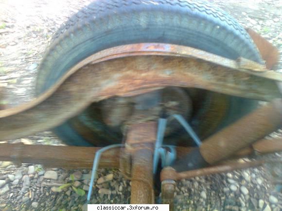 Ramasite necunoscute? - detaliu dreapta spate - Vanatoarea de epave