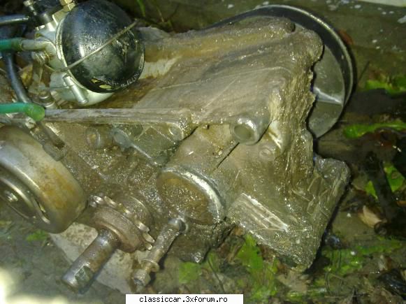 Reconditionare Derbi Variant Sport - si inainte de curatare - Reconditionari si Restaurari