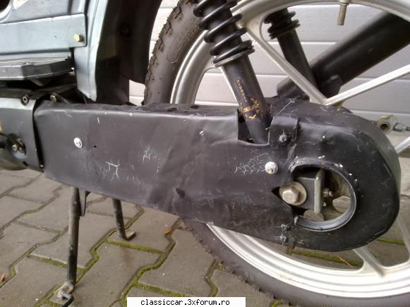 Reconditionare Derbi Variant Sport - aparatoarea am terminato, scuterul a - Reconditionari si Restaurari