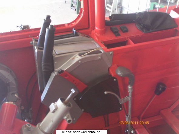 Reconditionare tractor U651 - si una cu comenzile - Coltul camionagiului si tractoristului oldtimerist
