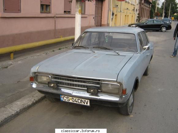 Rekord c 4 doors - L-am vazut sambata in Caransebes, arata foarte - Am vazut prin Romania