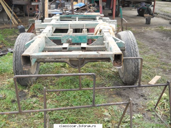 Remorca monoaxa - Din pacate sasiul era destul de subred - Coltul camionagiului si tractoristului oldtimerist