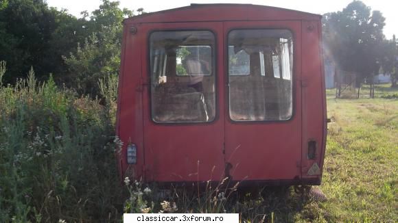 Remorci de transport persoane fabricate in Romania - Poza 2 - se observa usile - Remorci, rulote, campere