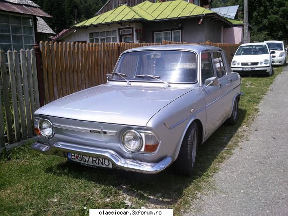 Renault - Un renault 10 in statiunea Cheia - Am vazut prin Romania
