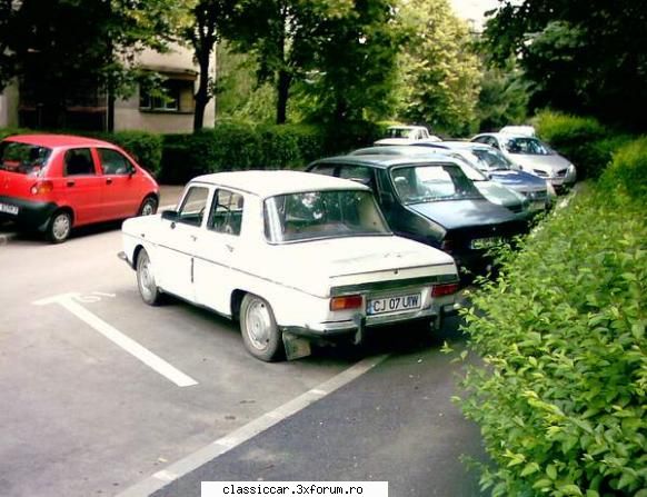 Renault 10 - Si inca un R10 Major, care se afla in cartierul - Vanatoarea de epave