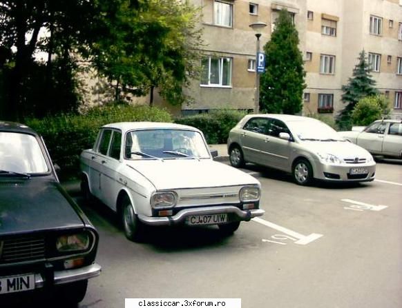 Renault 10 - Astea aveau deja faruri ovale, ca de D1300, si - Vanatoarea de epave