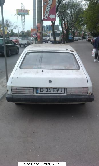Renault 10 major din Sectorul 4 - Pozele sunt luate de pe dacia 1100 forum,pozat de - Vanatoarea de epave