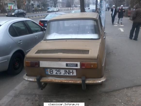 Renault 10 major din Sectorul 4 - AMR - Vanatoarea de epave