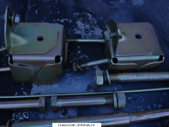 Renault 12 break - suportii cutiei - Prezentare masini