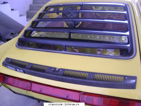 Renault 15 GTL - 1977 - Vopsit jaluzeaua cu negru mat si motatat pe - Reconditionari si Restaurari