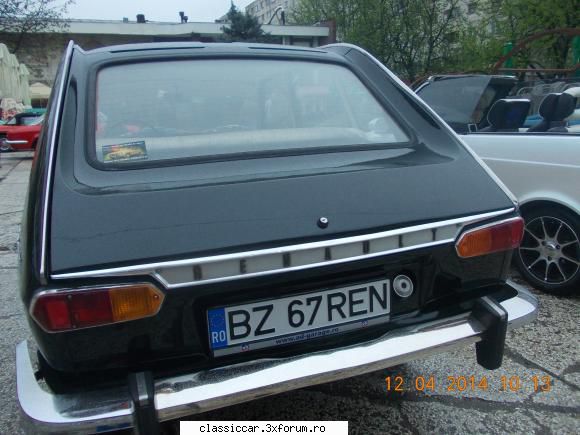 Renault 16 - una de la Parada Primaverii Se vede si un sticker - Prezentare masini