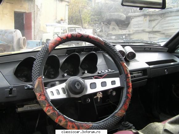 Renault 17 decapotabil, 1972 - se pare ca amicul s-a multumit cu o bucatica de - Rust In Peace