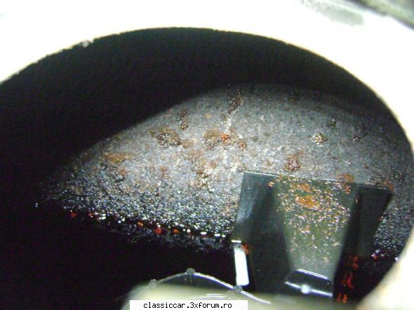 Renault - Ciudat ca doar litrometrul are gaura de vizitare - Reconditionari si Restaurari
