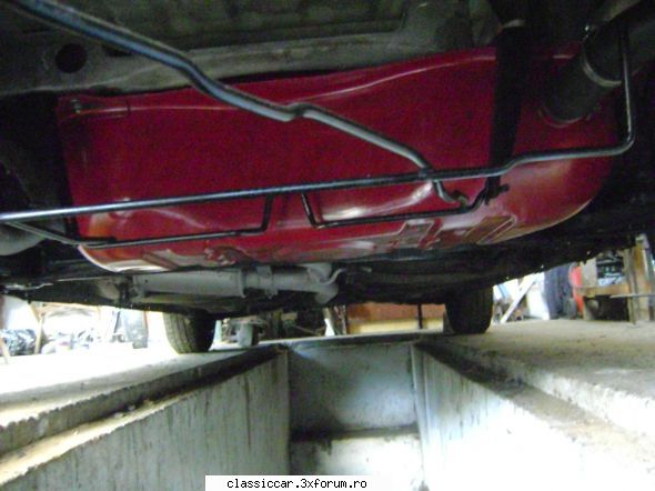 Renault - Rezervorul montat la loc - Reconditionari si Restaurari