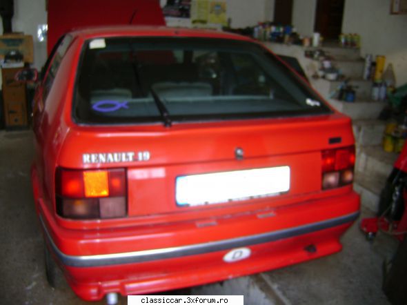 Renault - Yala de la hayon era smulsa. Am gasit alta second - Reconditionari si Restaurari