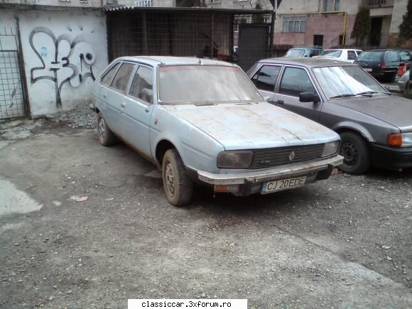 Renault 20 2.0litri - un renault 20 cu 5 usi vazut pe o straduta de - Am vazut prin Cluj-Napoca