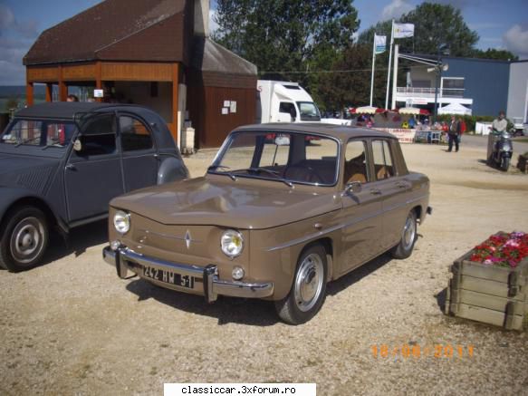 Renault 4CV/Dauphine/R8/R10 cu motoare in spate - Un R8 timpuriu cu motor de 956 cmc - File de istorie