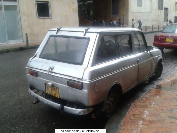 Renault 4 - file de istorie - O frumusete! Versiune rara de R4 fabricata in - File de istorie
