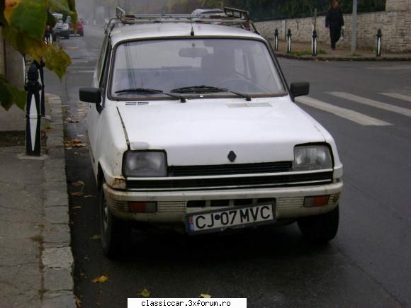 Renault 5 alpine - Un R5 alb este parcata langa Directia de - Am vazut prin Cluj-Napoca