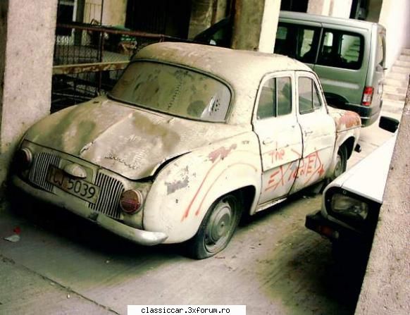 Renault Dauphine Gordini - Are stopuri de Fiat 850 - Rust In Peace