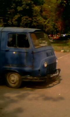 Renault Estafette in bucuresti.... - pe strada rotunda - Am vazut prin Romania