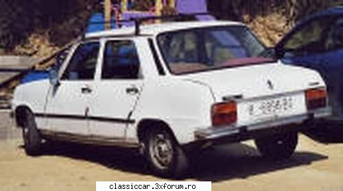 Renault R7 - Arata neobisnuit din spate - Fise tehnice