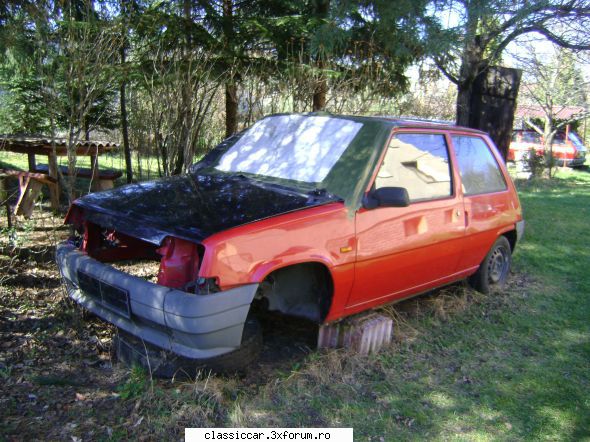 Renault Super5 1,4 Five - 1995 - Partea din fata este demontata, dar is cam - Reconditionari si Restaurari