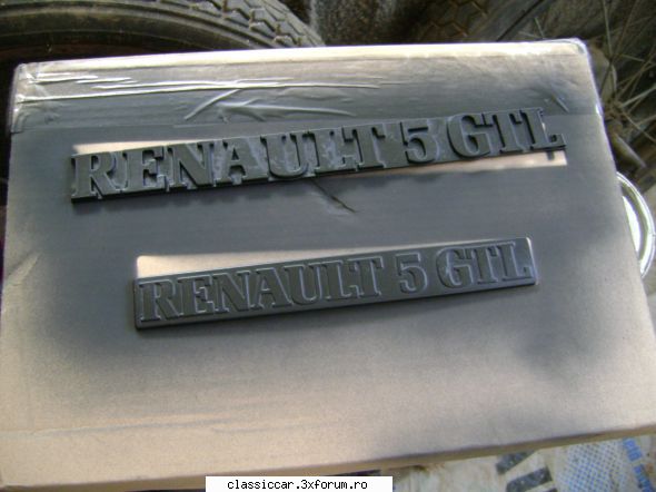 Renault Super5 1,4 Five - 1995 - Deci le vopsim cu negru mat pentru fundal - Reconditionari si Restaurari