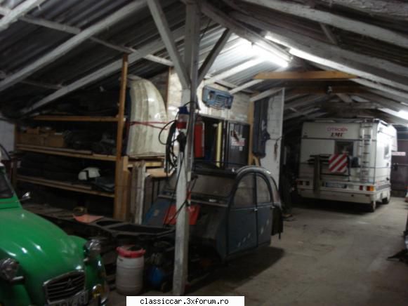 Restaurare Citroen 2 CV albastru - vedere de ansamblu.... din hal� - Reconditionari si Restaurari