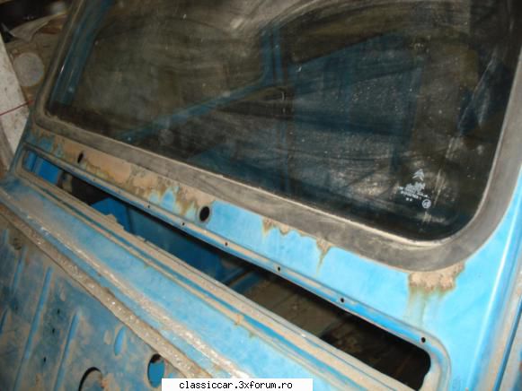 Restaurare Citroen 2 CV albastru - ram,a parbrizului a sc�pat de la t�iere - Reconditionari si Restaurari