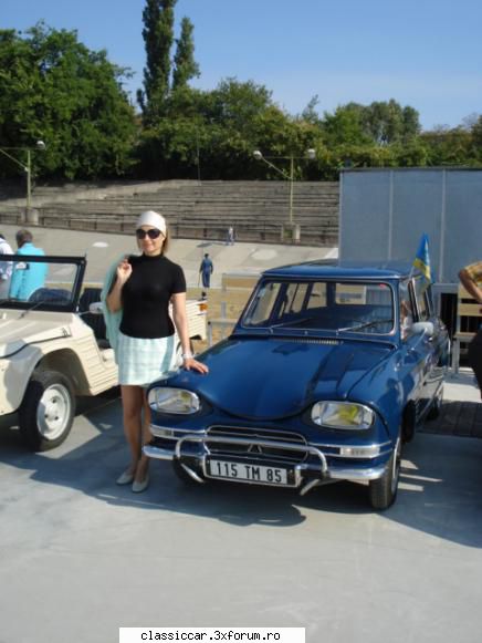 Restaurare Citroen Ami - Si o poz� de la meetingul de azi - Reconditionari si Restaurari
