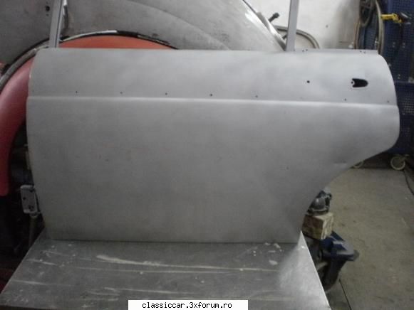 Restaurare Daimler (Jaguar) XJ6 din 1978 - Usa spate sablat - Reconditionari si Restaurari