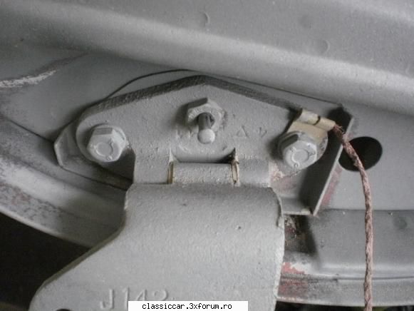 Restaurare Daimler (Jaguar) XJ6 din 1978 - Balama usa cu contac si cablu de - Reconditionari si Restaurari