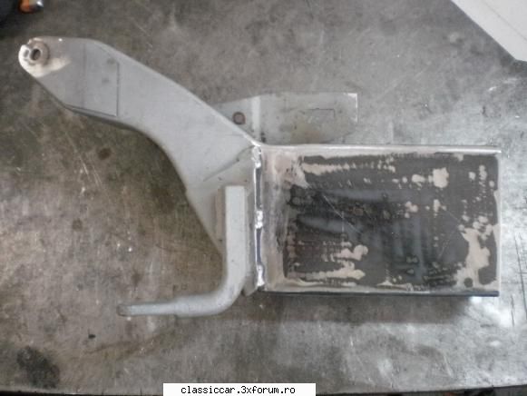 Restaurare Daimler (Jaguar) XJ6 din 1978 - Gata suportul multifunctional - Reconditionari si Restaurari