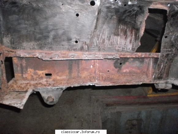 Restaurare Daimler (Jaguar) XJ6 din 1978 - rama fata si aripa interioara - Reconditionari si Restaurari