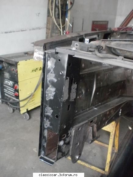Restaurare Daimler (Jaguar) XJ6 din 1978 - Perspeciva fata - Reconditionari si Restaurari