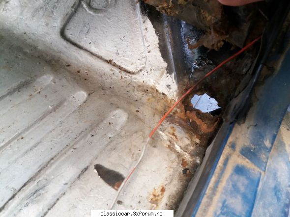 Restaurare dacia 1300 - Am si o gaura in podea dar va fi rezolvata cu - Reconditionari si Restaurari