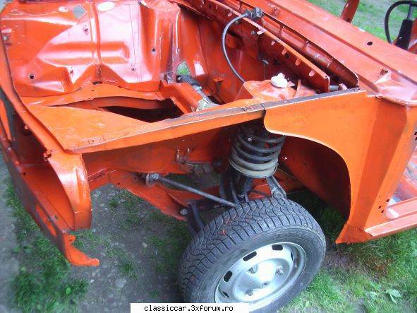 Restaurare intensiva . Proiect DACIA 1300 - Vopsire semiaripi si aripi pe - Reconditionari si Restaurari