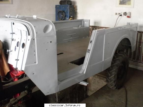 Restaurare partiala M 461 - Astazi am grunduit caroseria - Reconditionari si Restaurari