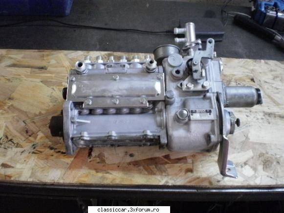 Restaurarea unei MB 280 SL - Pompa e gata pentru montat - Reconditionari si Restaurari