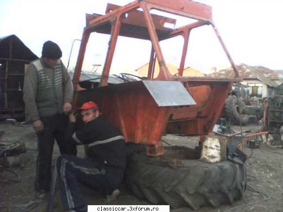 Resuscitare Universal DT1010 - Am lucrat si azi in plin!A - Coltul camionagiului si tractoristului oldtimerist